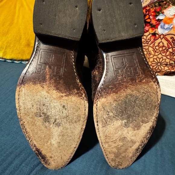 Frye distressed boots with nailhead design - Picture 4 of 6